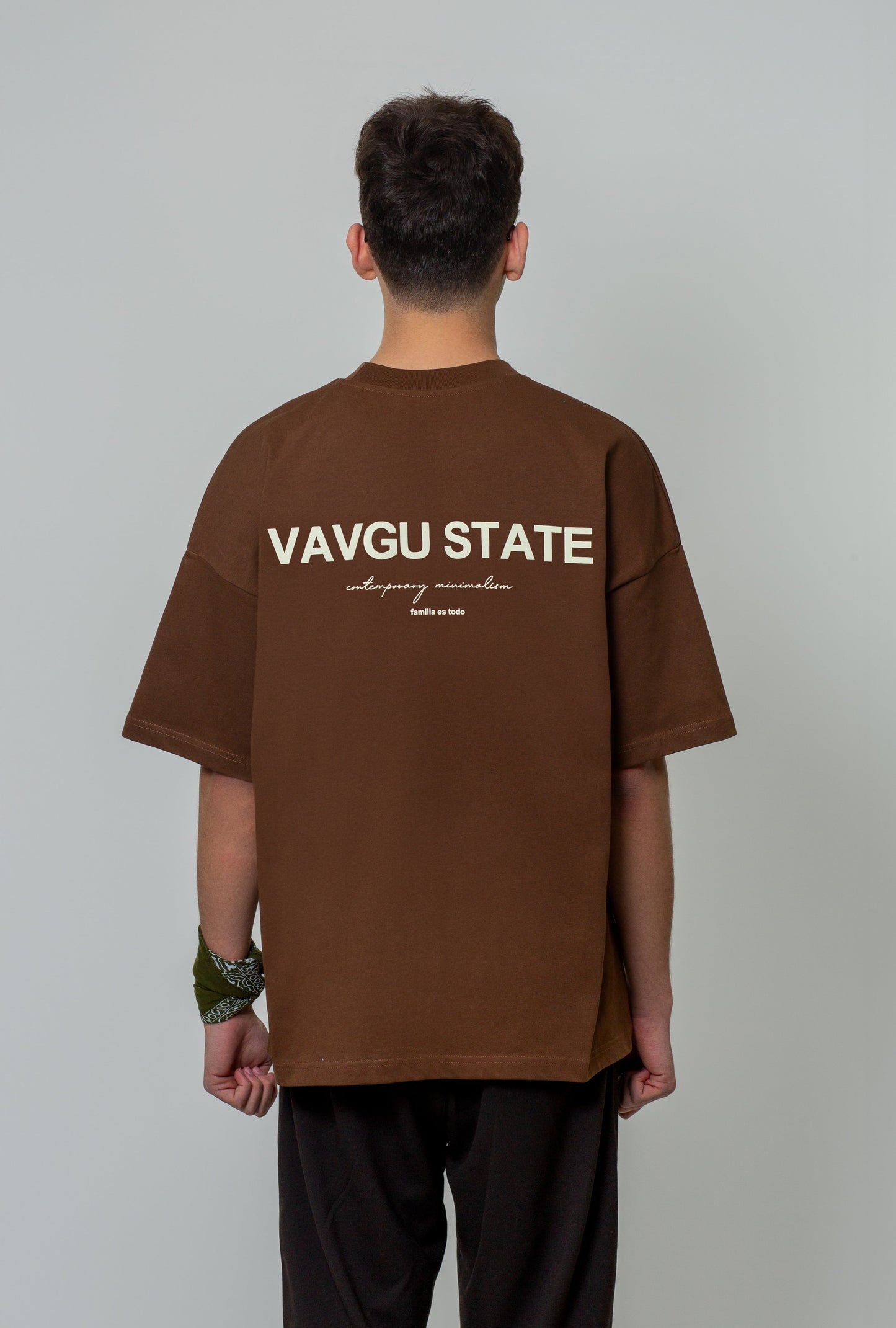 Contemporary Minimalism T-shirt / Kahverengi